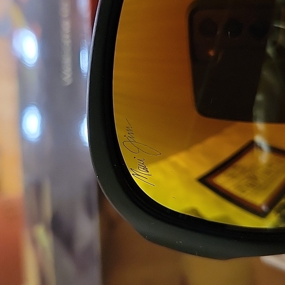 Maui Jim Accessories Maui Jim Sunglasses Case And Cleaning Cloth